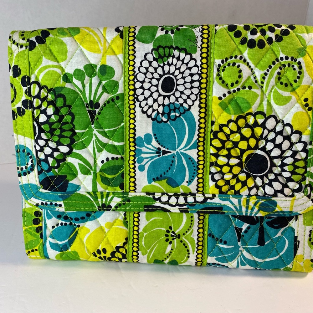 Vera Bradley Retired Limes Up Jewelry Folio